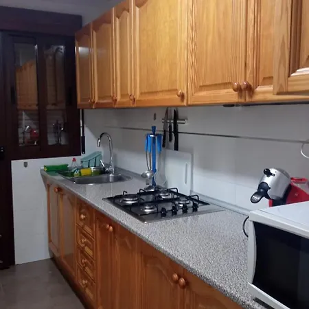 Piso Bonito Y Tranquilo * Моначиль