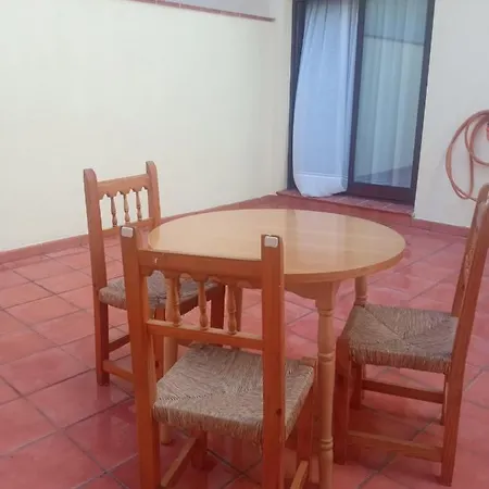 Piso Bonito Y Tranquilo Апартаменты *